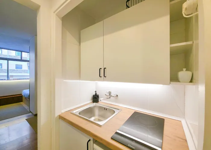 Estudio Con Estilo En El Centro Τορρεμολίνος